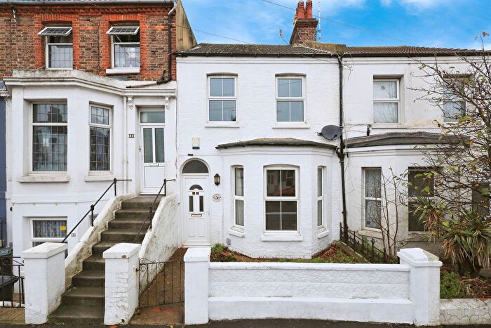 2 Bedroom Terraced House For Sale In Longstone Road, Eastbourne, BN21