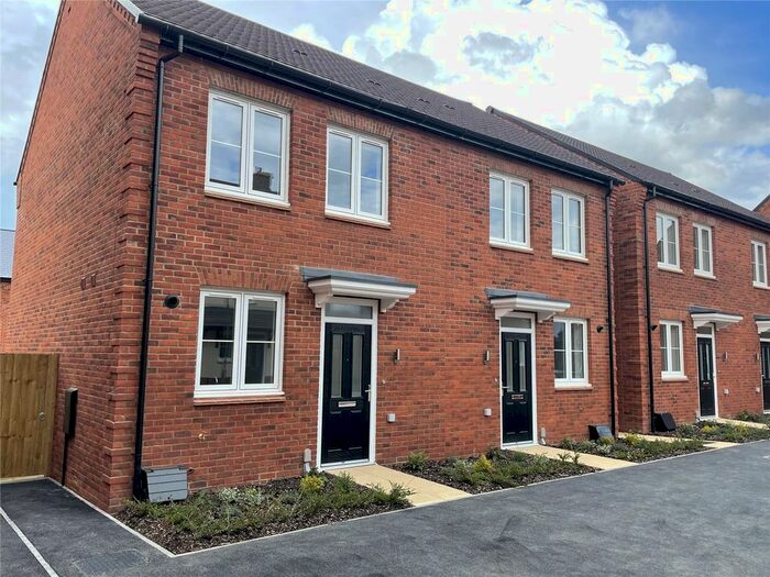 2 Bedroom Semi-Detached House To Rent In Chatham Close, Upper Heyford, Bicester, OX25