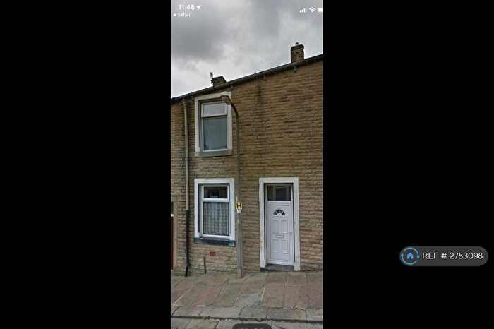 2 Bedroom Terraced House To Rent In Basil St, Colne, BB8