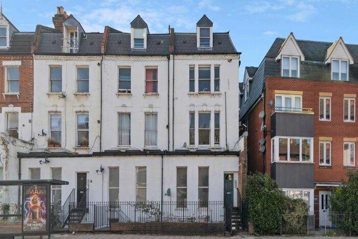 1 Bedroom Flat To Rent In Norwood Road, London, SE24