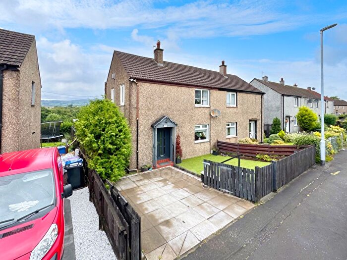 3 Bedroom Semi-Detached House For Sale In Blackthorn Avenue, Beith, KA15