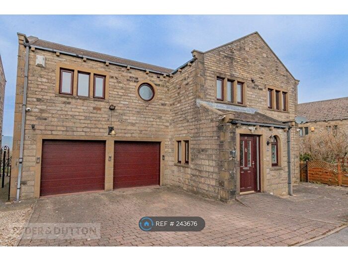 5 Bedroom Detached House To Rent In Green Abbey, Hade Edge, Holmfirth, HD9