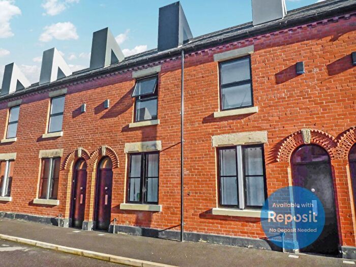 2 Bedroom Terraced House To Rent In Reservoir Street, Salford, M6