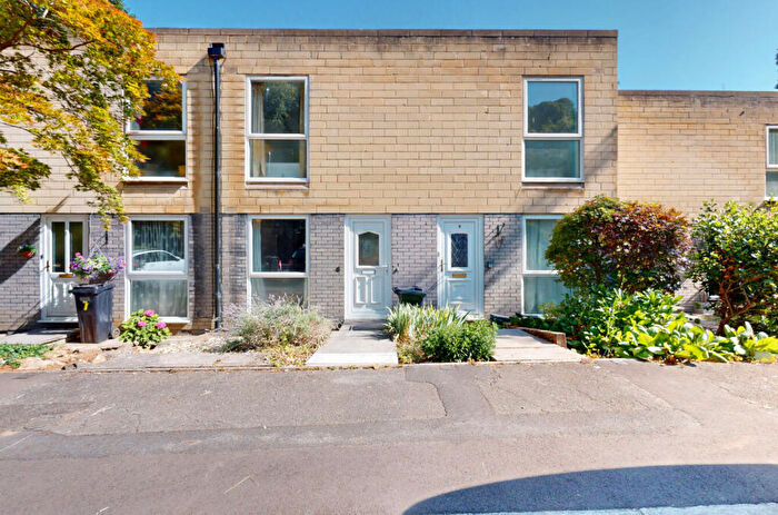 2 Bedroom Terraced House To Rent In St Marks Gardens, BA2