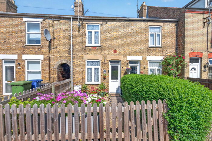 2 Bedroom Terraced House For Sale In Wigstones Road, March, PE15
