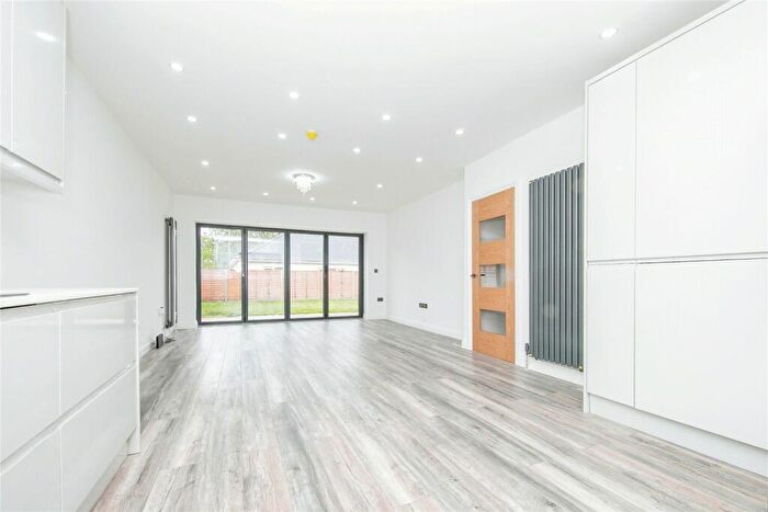 3 Bedroom Bungalow For Sale In Berechurch Road, Colchester, Essex, CO2
