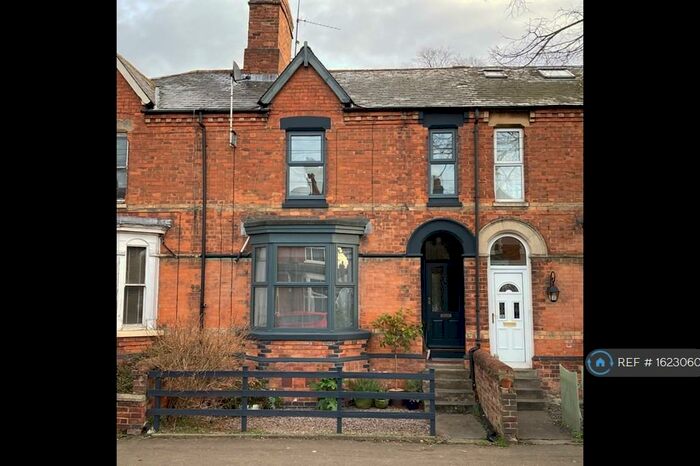 4 Bedroom Terraced House To Rent In Northampton Road, Market Harborough, LE16