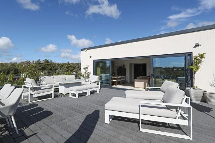 3 Bedroom Penthouse For Sale In Minafon, Cowbridge, CF71