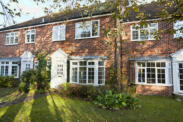 4 Bedroom Terraced House To Rent In Chestnut Cottages, Streatley On Thames, RG8
