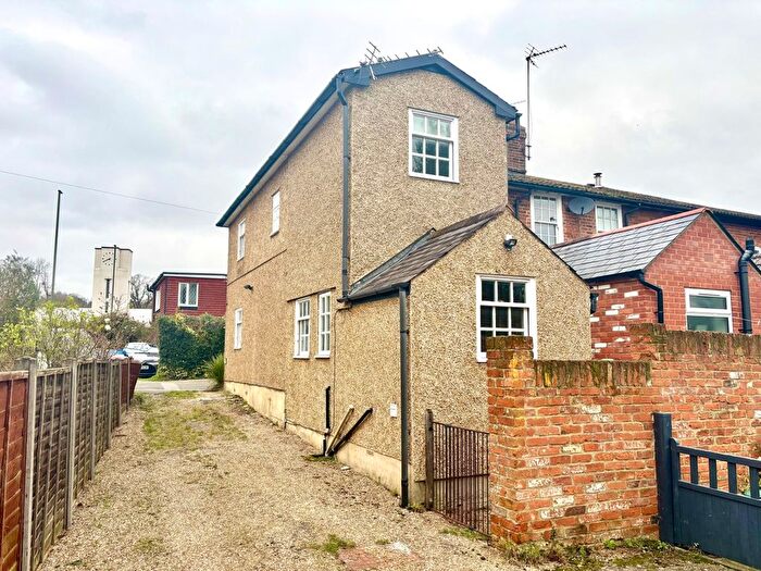 2 Bedroom Cottage To Rent In Langham Place, Egham, Surrey, TW20