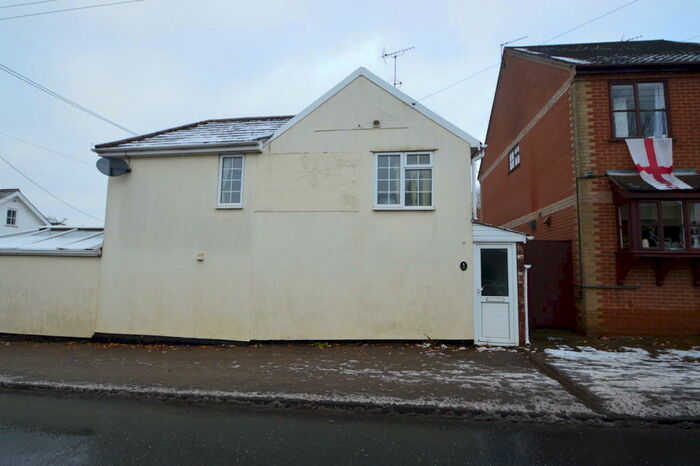 2 Bedroom Semi-Detached House To Rent In Cavendish Road, Clare, CO10