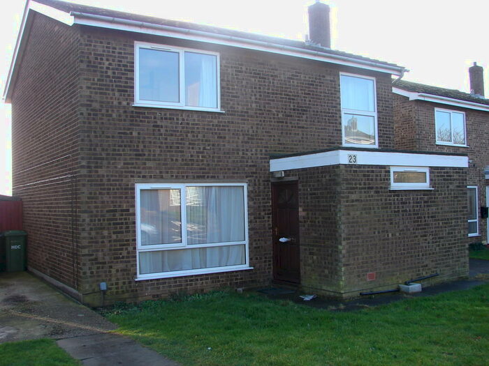 3 Bedroom Detached House To Rent In Florida Avenue, Hartford, PE29