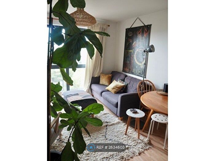 1 Bedroom Flat To Rent In Harry Zeital Way, London, E5