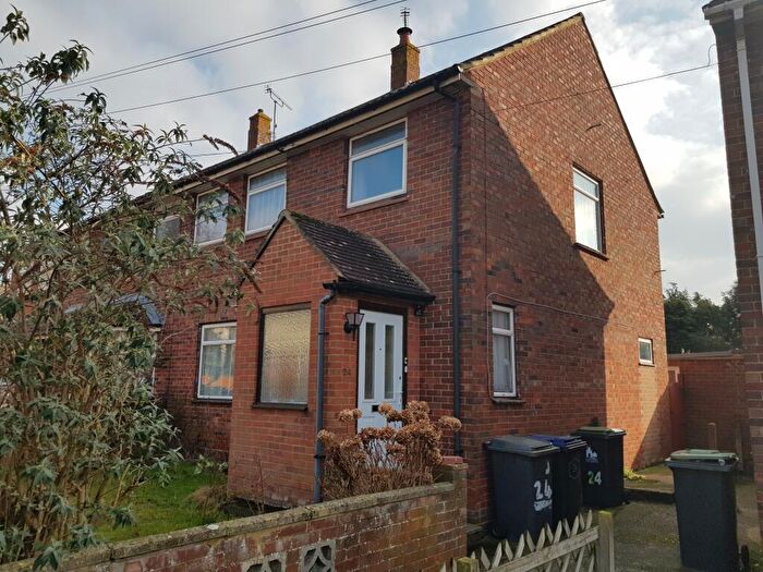 4 Bedroom Semi-Detached House To Rent In Sussex Avenue, Canterbury, CT1