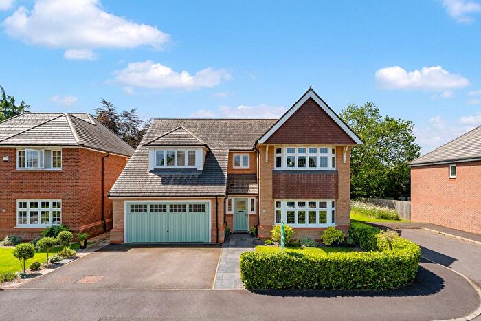 5 Bedroom Detached House For Sale In Park Avenue, Tattenhall, CH3