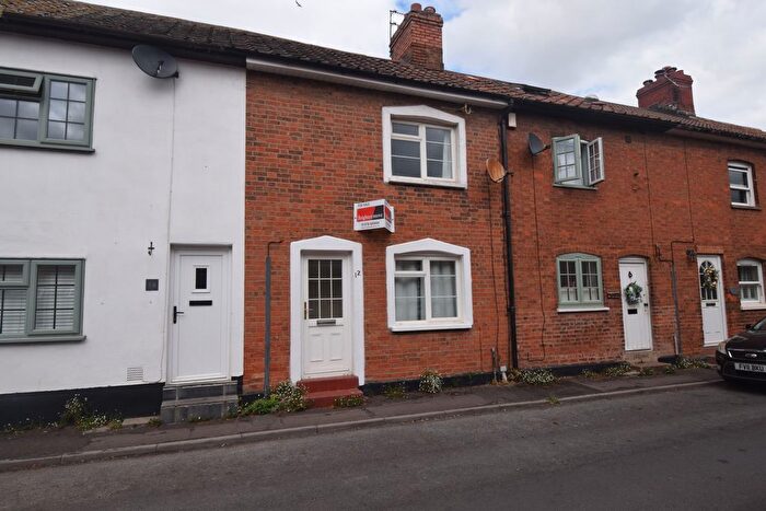 2 Bedroom Cottage For Sale In Mill Street, North Petherton, Bridgwater, TA6