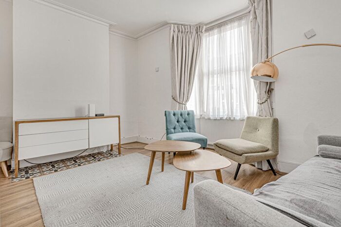 4 Bedroom Terraced House To Rent In Purcell Crescent, Fulham, SW6