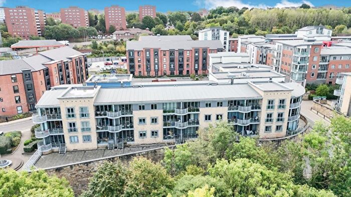 2 Bedroom Flat For Sale In Fletcher Road, Gateshead, NE8