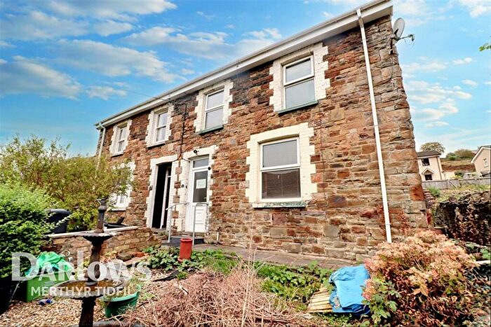 3 Bedroom Terraced House To Rent In Bedlinog, Treharris, Mid Glamorgan, CF46