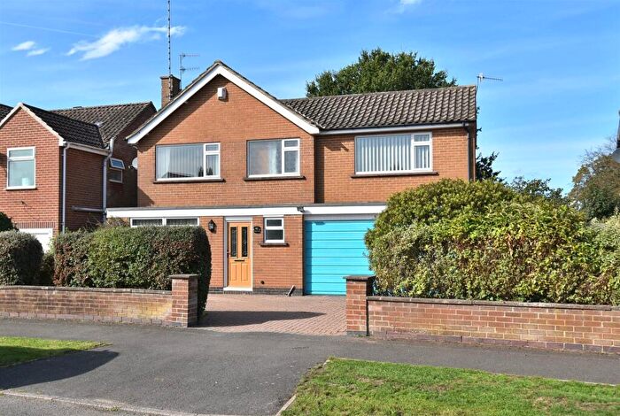 4 Bedroom Detached House For Sale In Park Road, Duffield, Belper, Derbyshire, DE56