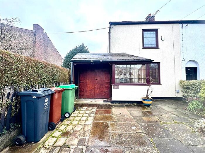 2 Bedroom Semi Detached House For Sale In Medlock Road, Failsworth, Manchester, M35