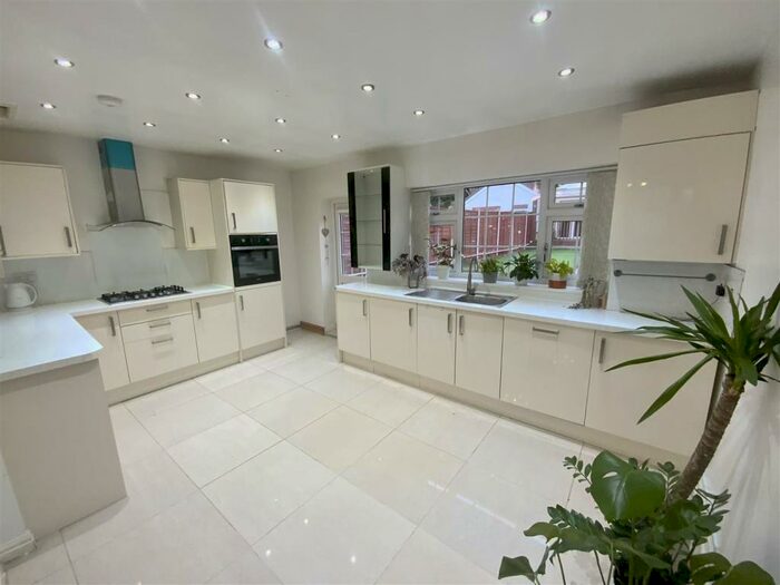 3 Bedroom Terraced House To Rent In Nuffield Road, Coventry, CV6