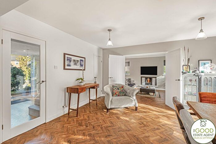 4 Bedroom Detached House For Sale In Goodrington Road, Wilmslow, SK9