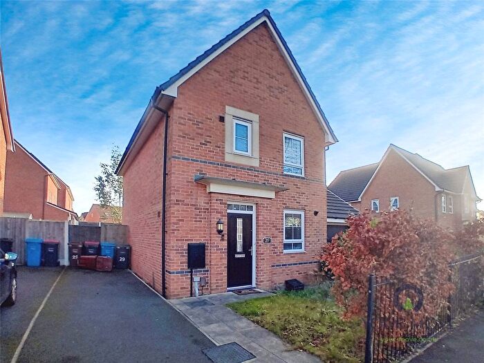 3 Bedroom Detached House To Rent In Hawthorn Avenue, Worsley, Manchester, Greater Manchester, M28