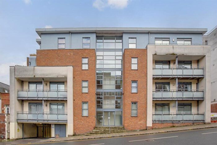 2 Bedroom Apartment To Rent In Town Centre, High Wycombe, HP13