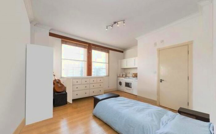 Studio To Rent In Jack Straw Castle, North End Way, Hampstead, NW3