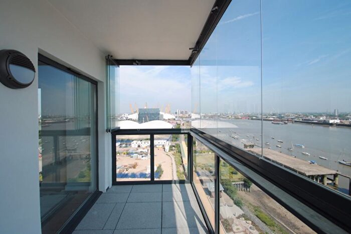 2 Bedroom Flat For Sale In Barge Walk, Greenwich, London, SE10