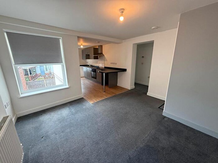 1 Bedroom Flat To Rent In * Bedroom Flat* Oxford Street, Mansfield, NG18