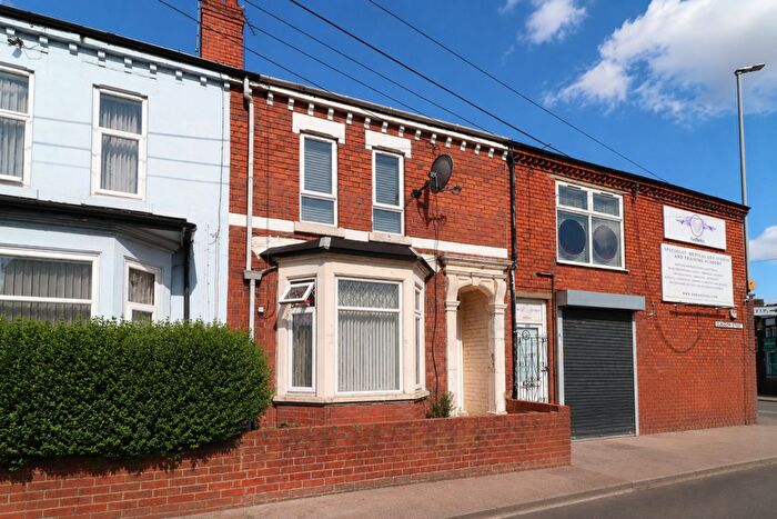 3 Bedroom Terraced House For Sale In Glasgow Street, Northampton, NN5