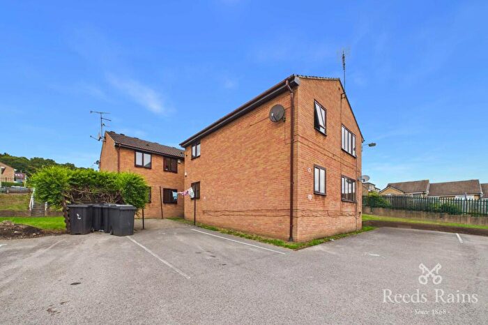 2 Bedroom Apartment For Sale In Aylesbury Court, Sheffield, Sheffield, S9