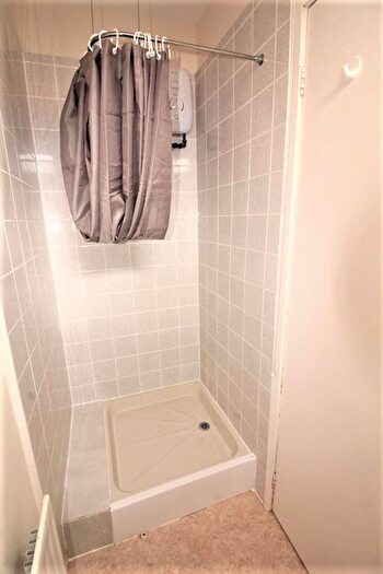 2 Bedroom Flat To Rent In Two Bed Flat, Jesmond Road, Jesmond, NE2