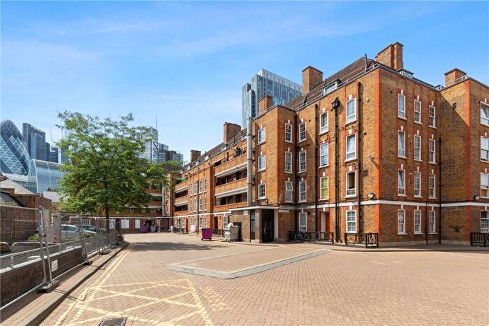 3 Bedroom Apartment For Sale In Bell Lane, London, E1