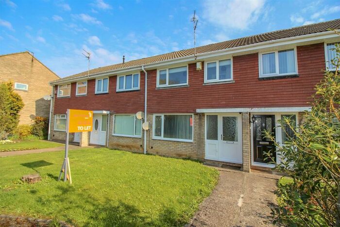 3 Bedroom Terraced House To Rent In Chichester Close, Kingston Park, Newcastle Upon Tyne, NE3