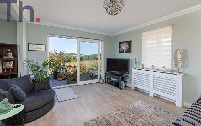 4 Bedroom Chalet For Sale In Yaverland, Isle Of Wight, PO36