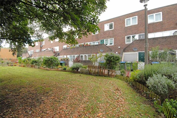 1 Bedroom Apartment To Rent In Hervey Road, London, SE3