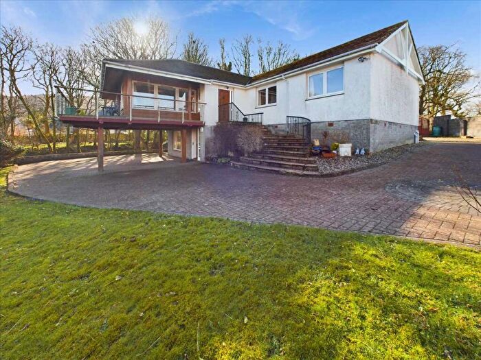 4 Bedroom Bungalow For Sale In Glenbreck, Stronvaar Upper Road, Campbeltown, PA28