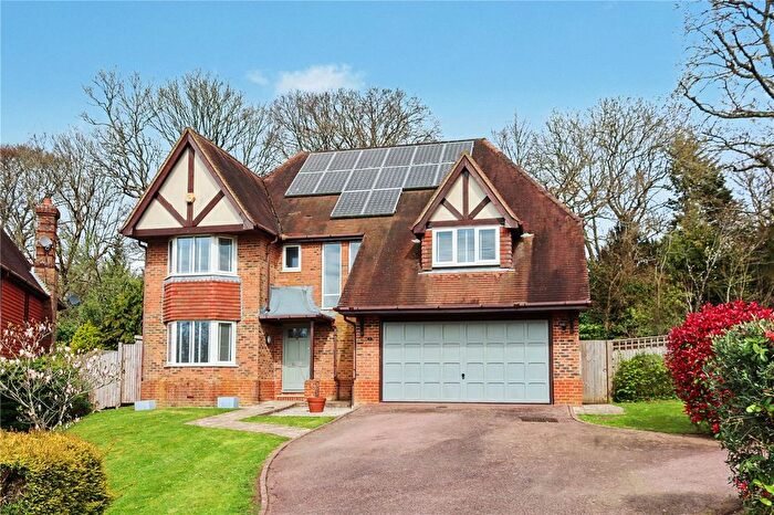 5 Bedroom Detached House For Sale In Thorndean Drive, Warninglid, West Sussex, RH17