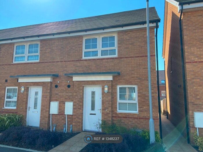 2 Bedroom Terraced House To Rent In Swallow Close, Peacehaven, BN10