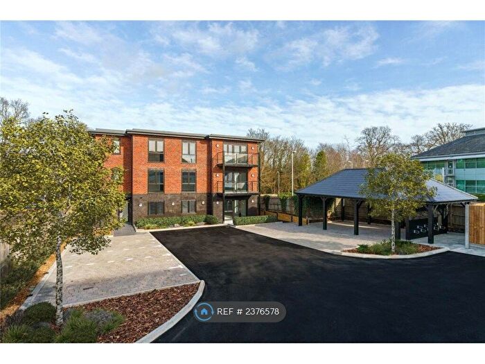 1 Bedroom Flat To Rent In Oxford Road, Gerrards Cross, SL9