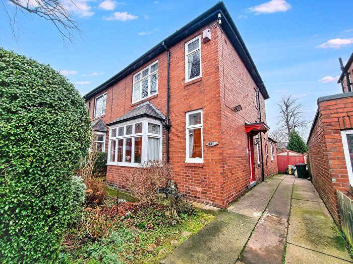 3 Bedroom Semi Detached House For Sale In Claremont Avenue, Lemington, NE15