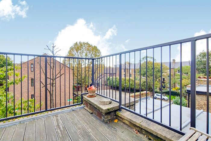 2 Bedroom Flat To Rent In Tufnell Park Road, London, N19