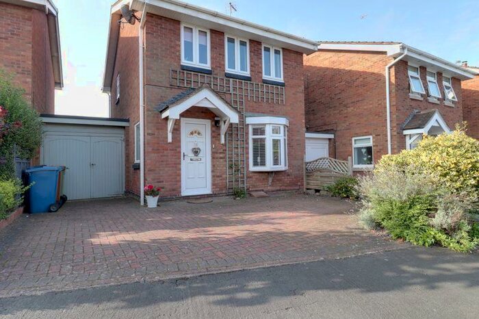 3 Bedroom Detached House To Rent In Cartwright Drive, Stafford, ST20