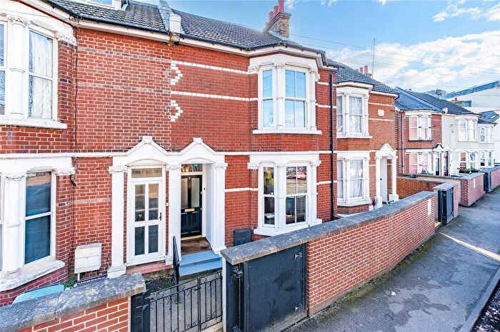 3 Bedroom Terraced House For Sale In Royal Pier Road, Gravesend, Kent, DA12