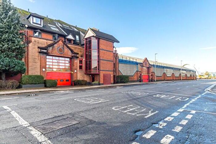 1 Bedroom Flat To Rent In Lancefield Quay, Glasgow, Glasgow City, G3