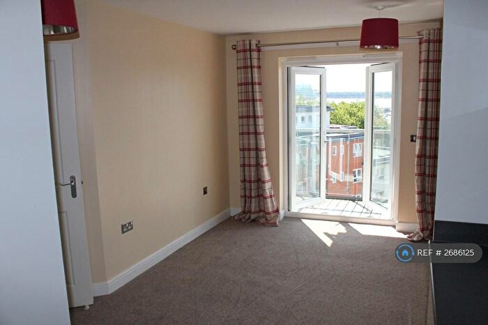 1 Bedroom Flat To Rent In Oceana Boulevard, Southampton, SO14