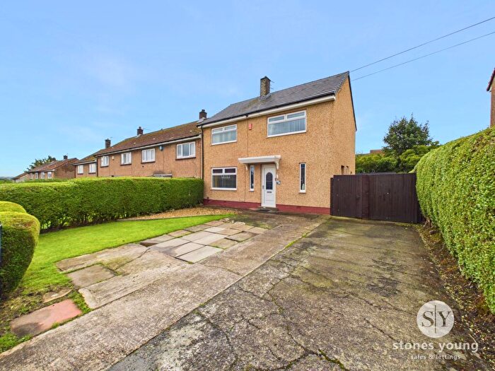 3 Bedroom Terraced House For Sale In Oban Drive, Blackburn, BB1